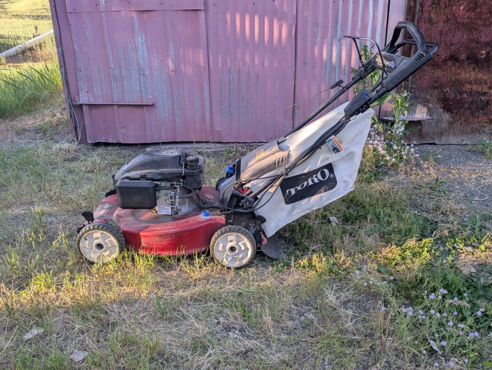 2013 Toro 22 inch Recycler Lawn Mower - Not working, for parts