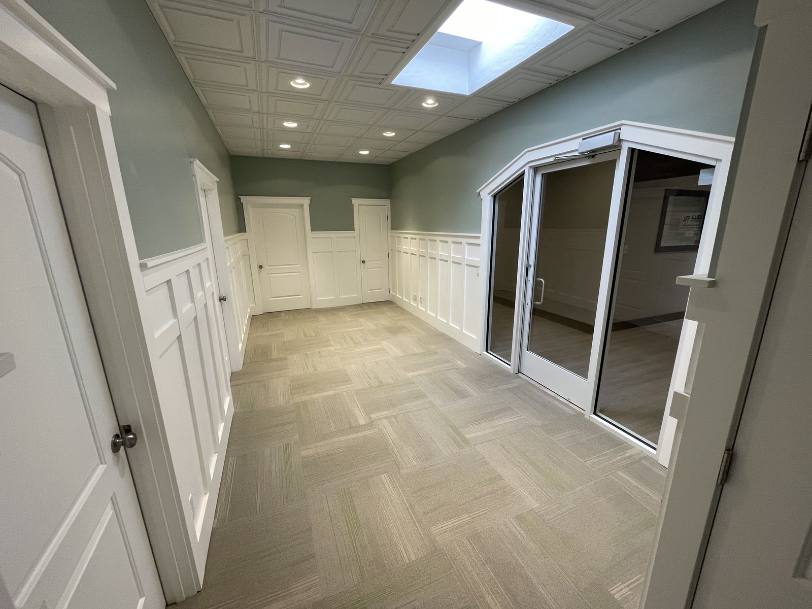 1,216 Sq. Ft. - Professional Commercial / Office Space (5x Offices) - Suite 232