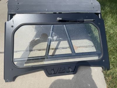 Rzr xp1000 glass windshield