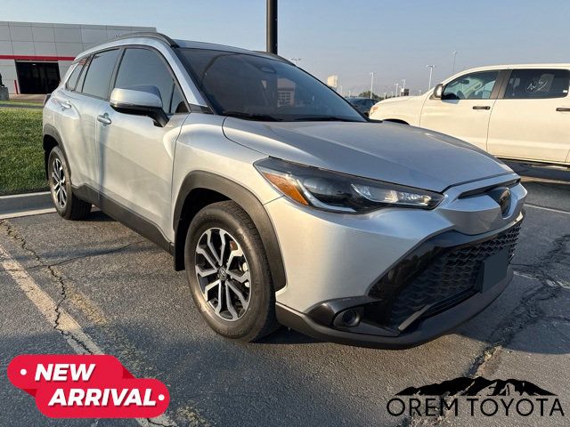 2024 Toyota Corolla Cross Hybrid SE