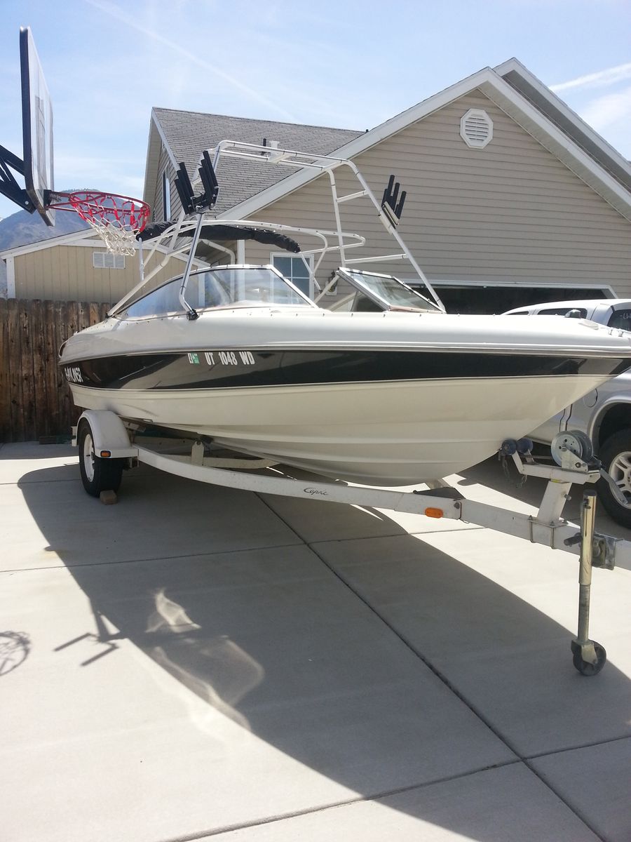 1999 BAYLINER CAPRI 2050SS