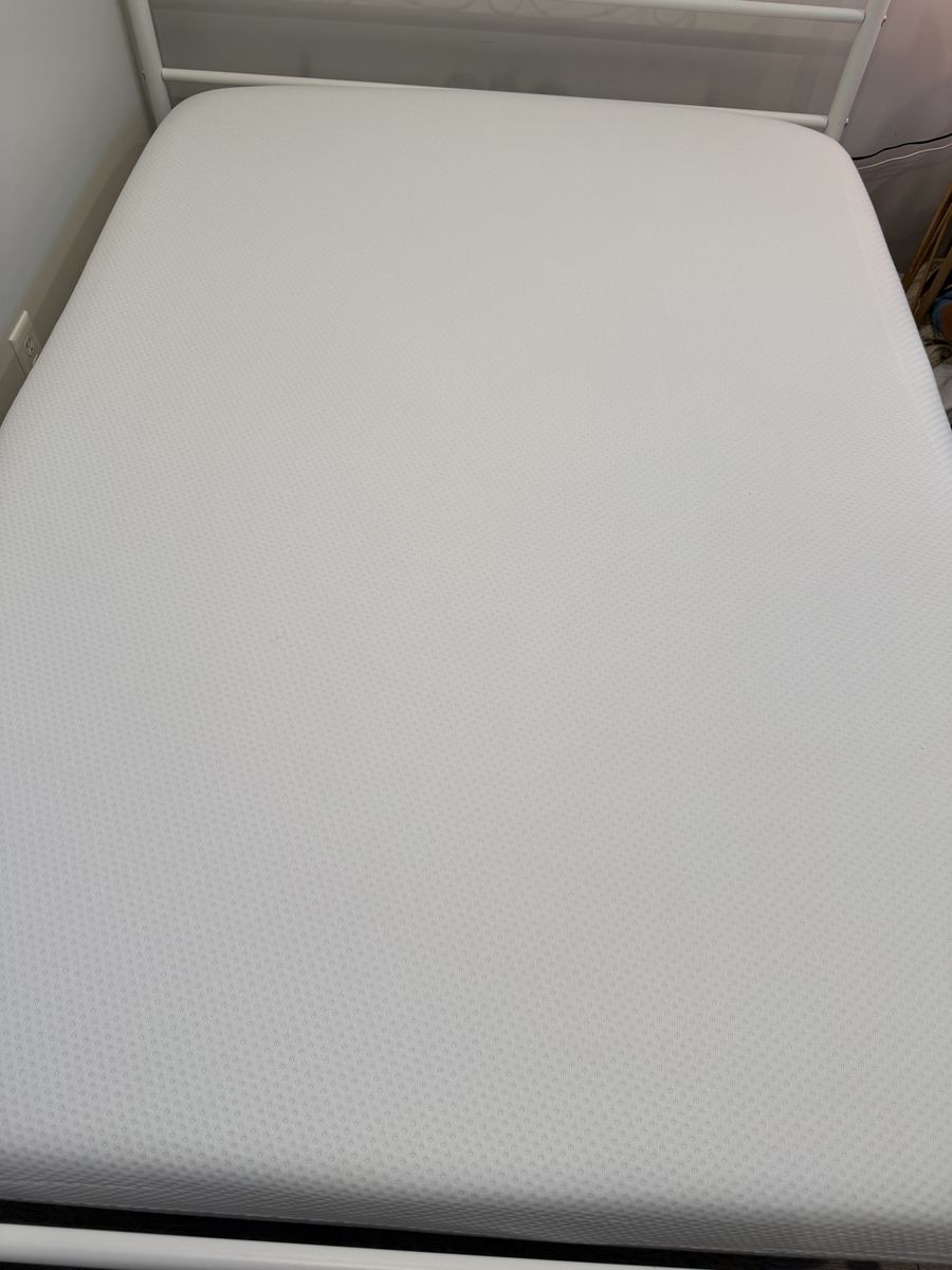 Main image 5