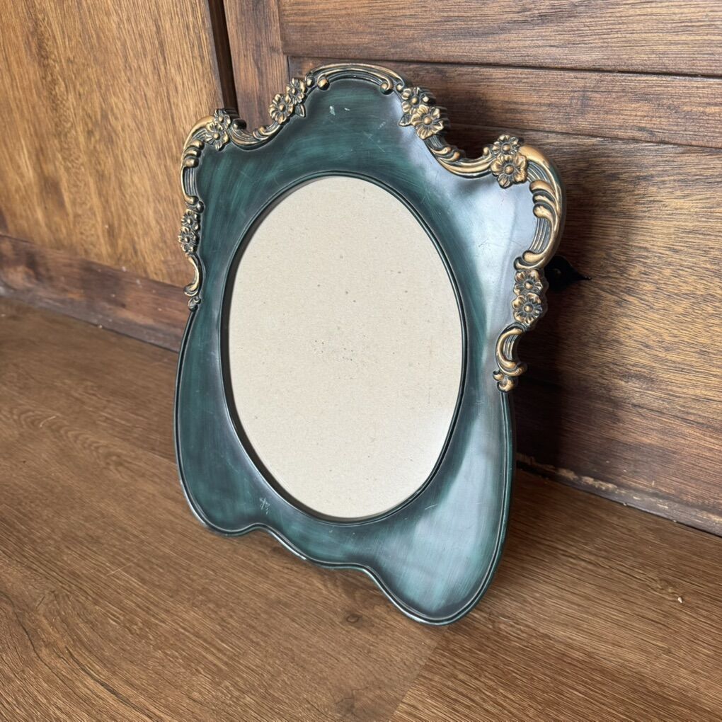 Vintage Victorian Style Gold Green Picture Frame