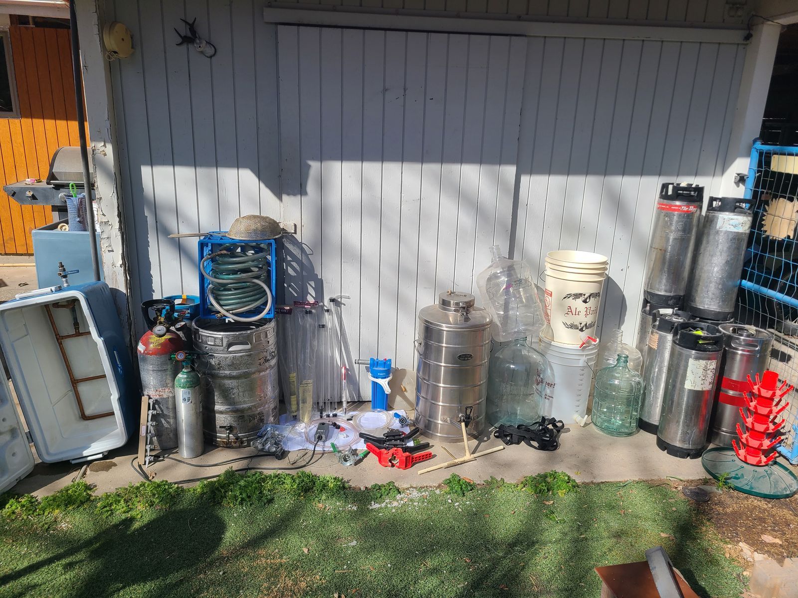 Homebrewing equipment