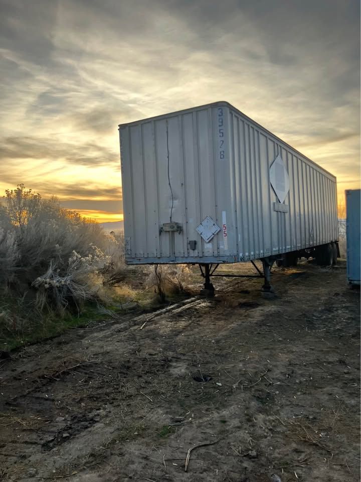 45' Aluminum Shell Semi Storage Trailer - Used