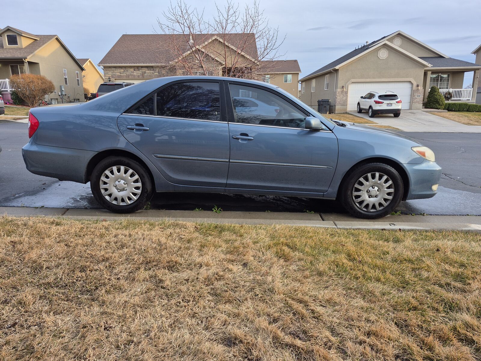 2003 TOYOTA CAMRY XLE