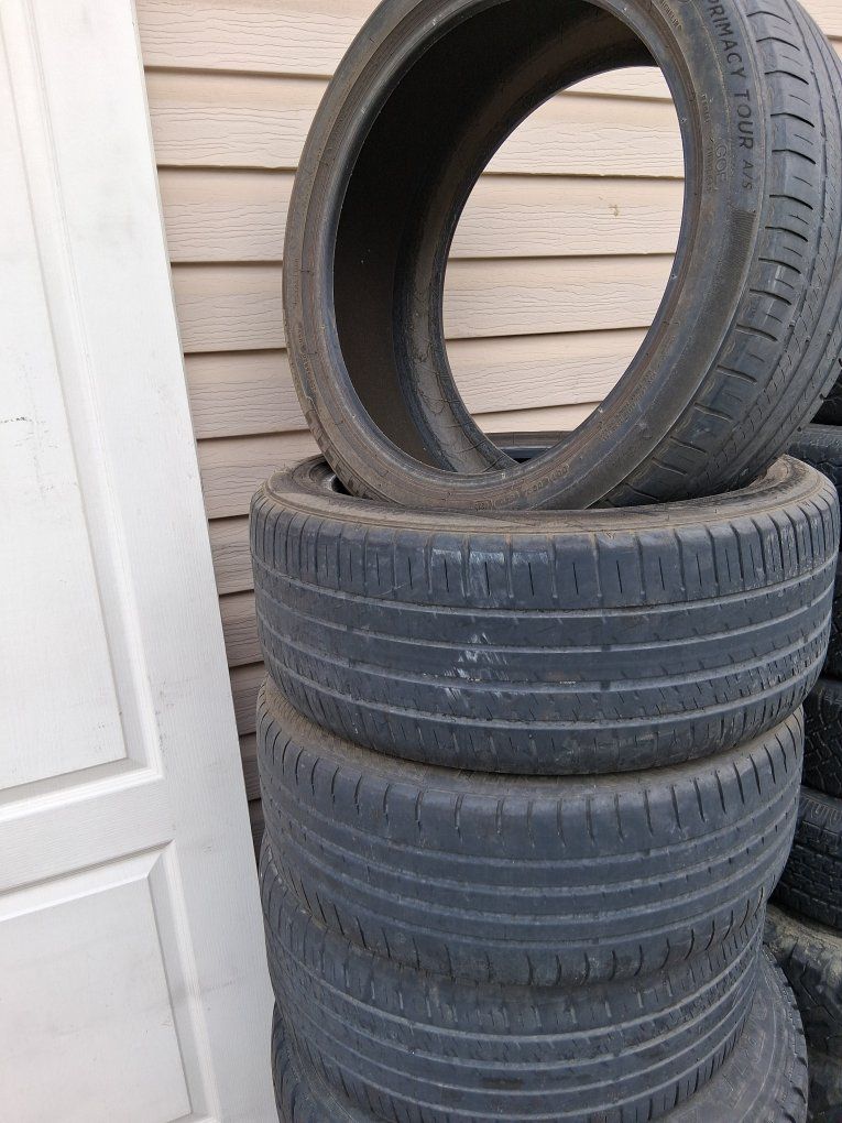 Michelin Primacy Tour A/S Used All-Season Tires - Quantity 4