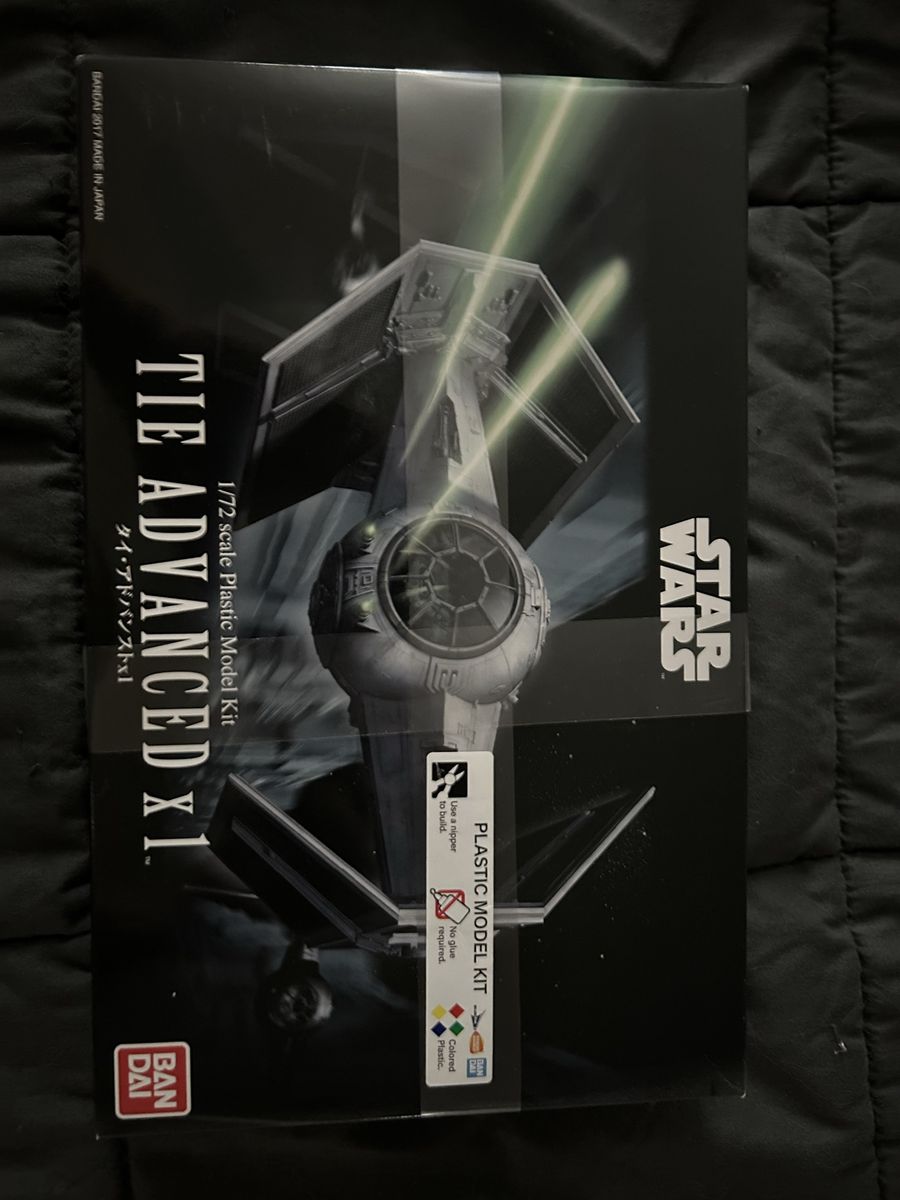 Star Wars Tie Advanced Bandai Model