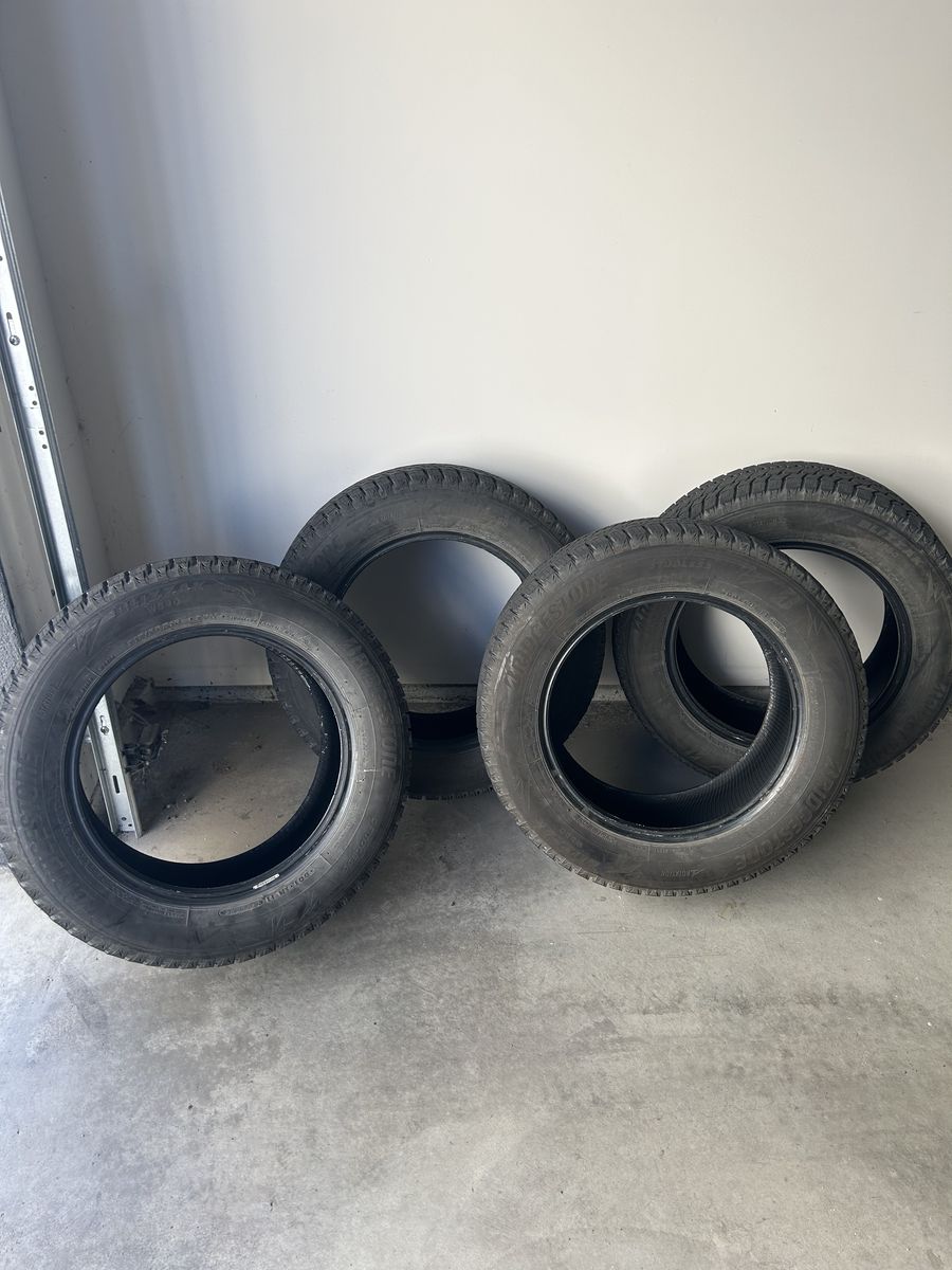Set of 4 Winter Tires