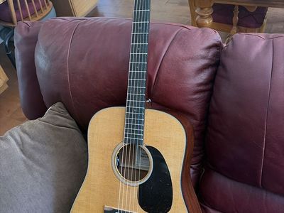 Martin Retro Plus Guitar