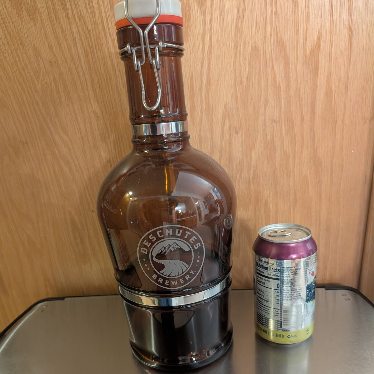 Deschutes Brewery Glass Growler 2L