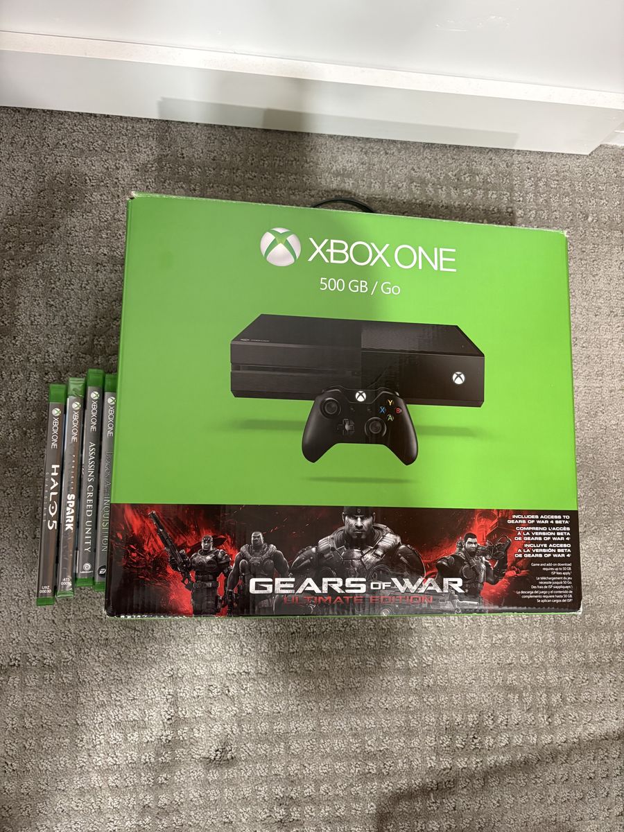 Xbox One 500TB with Controller/Games