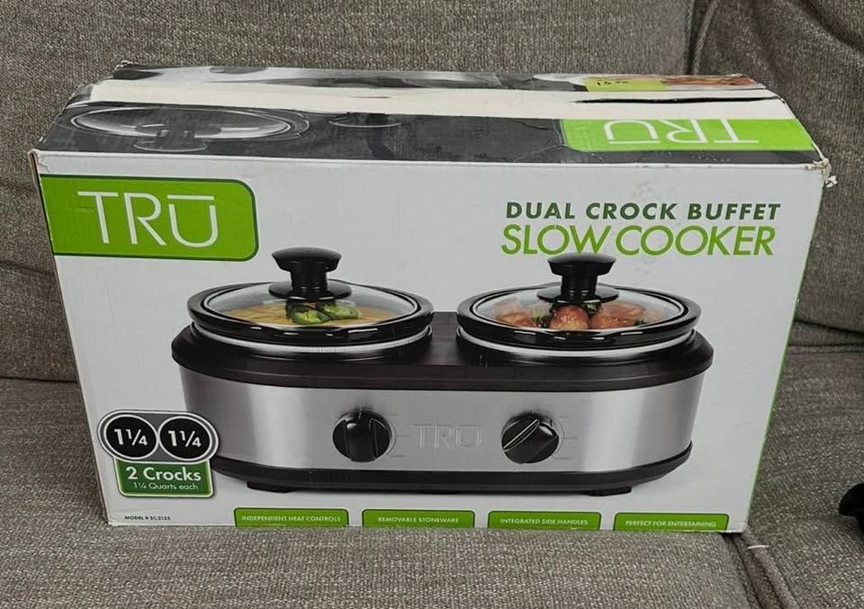 TRU Dual Crock Buffet Slow Cooker - Works Great