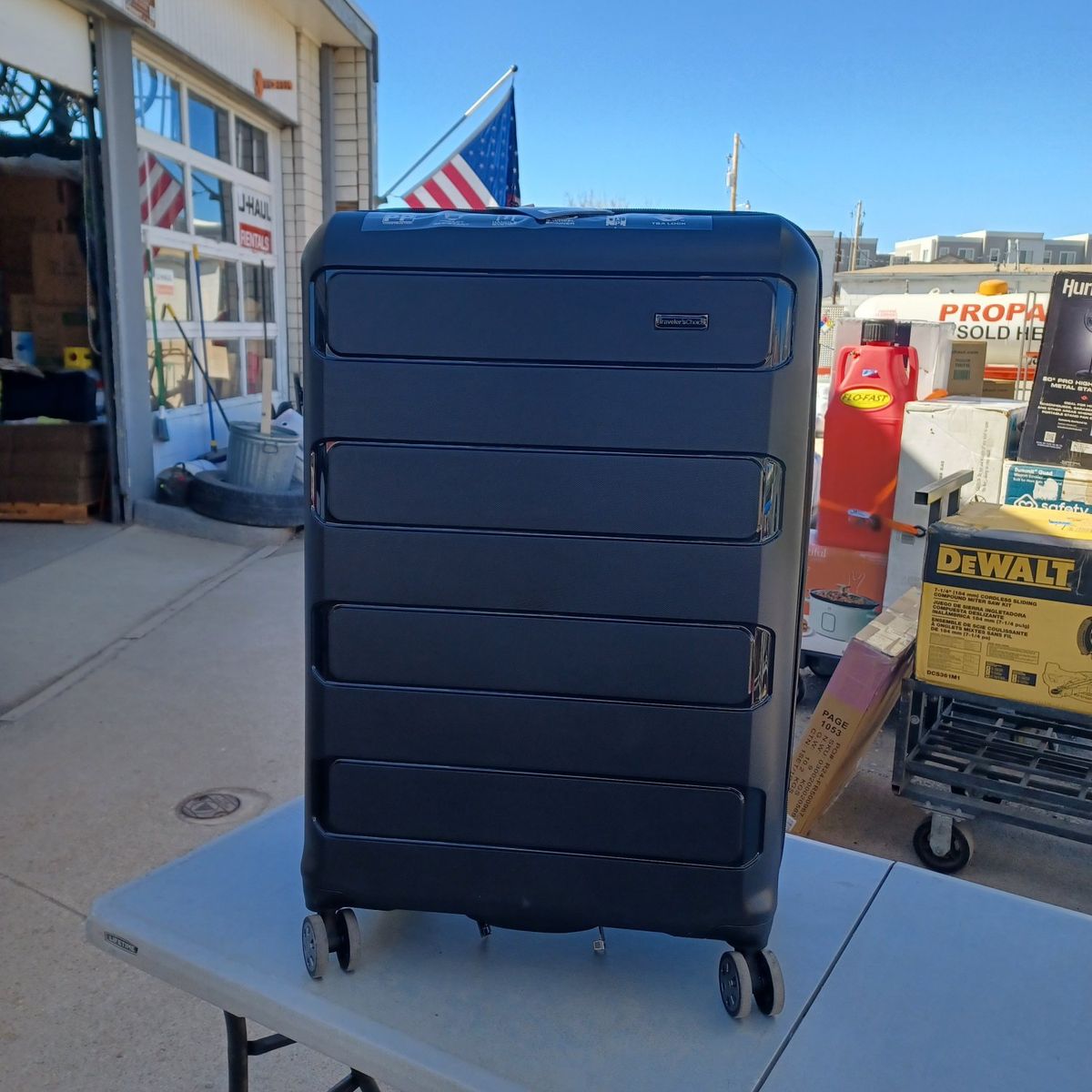 Travelers Choice hardside spinner luggage