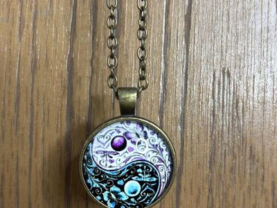 Yin and Yang Round Pendant Necklace Bronze Tone Chain Bohemian Hippie Style