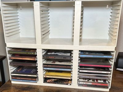Vintage Plastic Wall Mount CD Storage Rack Media Organizer Tower