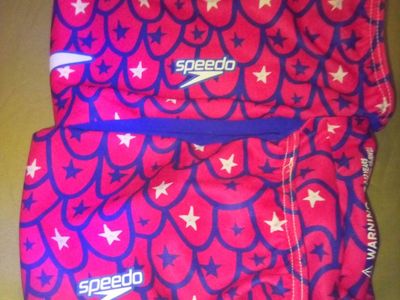 Speedo Fabric Armband for 2-12 years old kids.