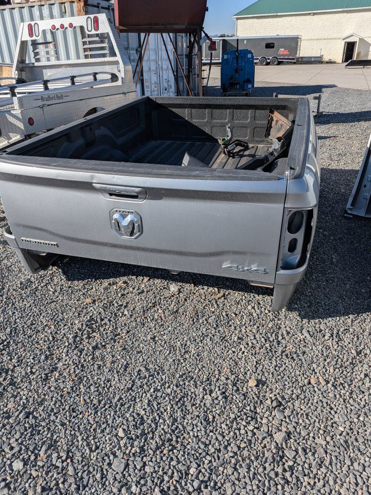 Pickup bed takeoff from 2019 ram 2500 8 foot bed, bedliner, excellent condition