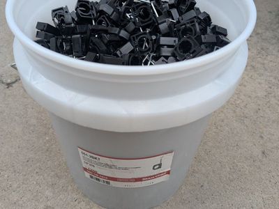Sioux straps 1/2" Supply hanger