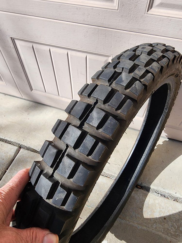 TKC 80 set of tires 90/90-21 & 150/70-17