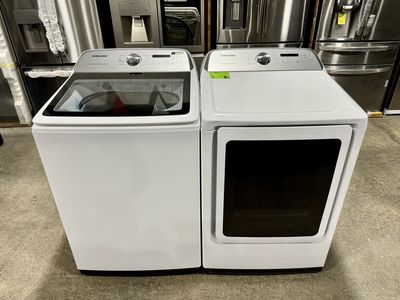 SAMSUNG WASHER AND DRYER SET