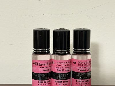 SET OF 3Have a Scent Collection Valentino Donna Born in Roma 12ml Fragrance Oil Set