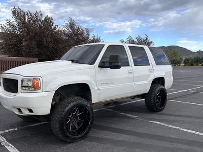 2000 Cadillac Escalade Luxury