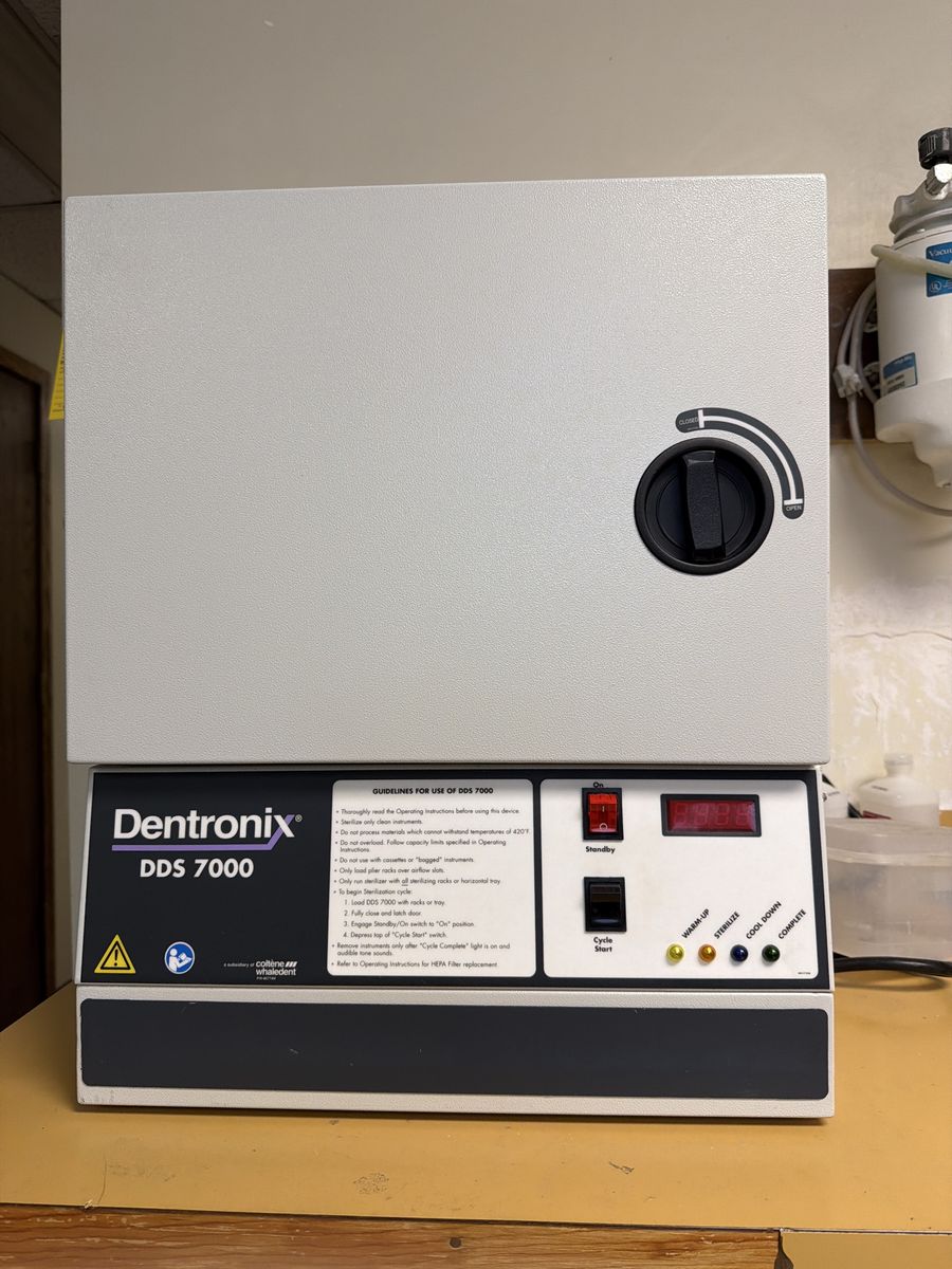 Dentronix DDS 7000 Dry Heat Sterilizer - Fully Functional, Orthodontic Grade