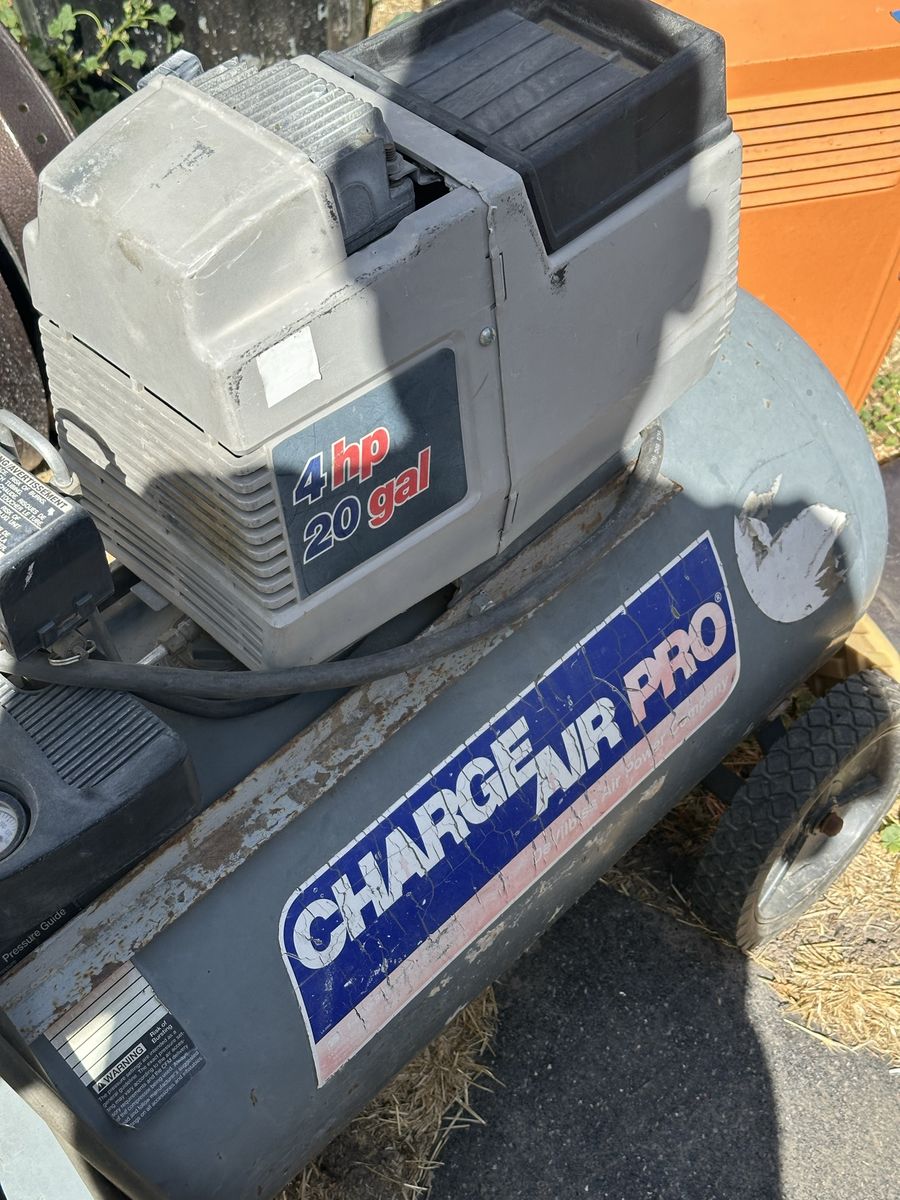 Charge Air Pro 4 HP 20 Gallon Air Compressor