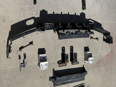 LR DISCOVERY 2 BUMPER SUBFRAME + SIDESTEPS