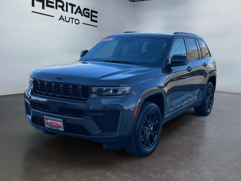 2026 Jeep Grand Cherokee Altitude
