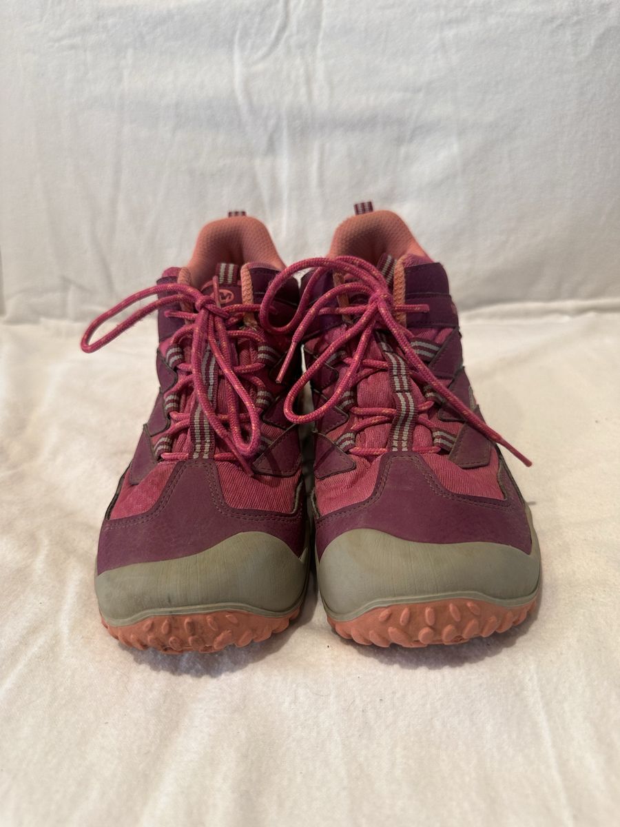 Merrell youth size 4, plum/hot pink waterproof mid hiking boots