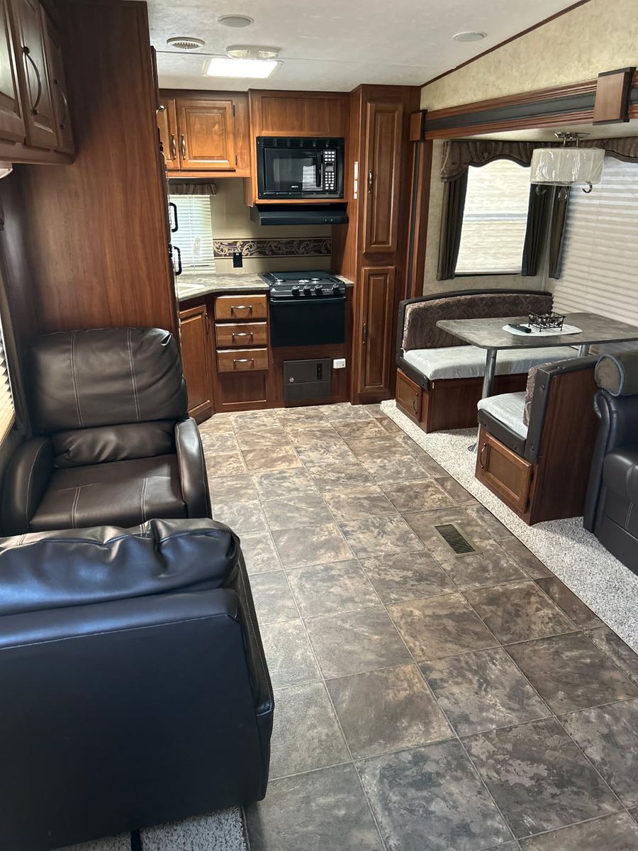 2014 Used Cougar X Lite 27RKS Model