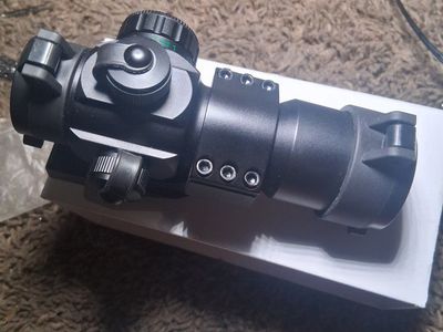 SALE tactical M3-style red dot reflex sight.