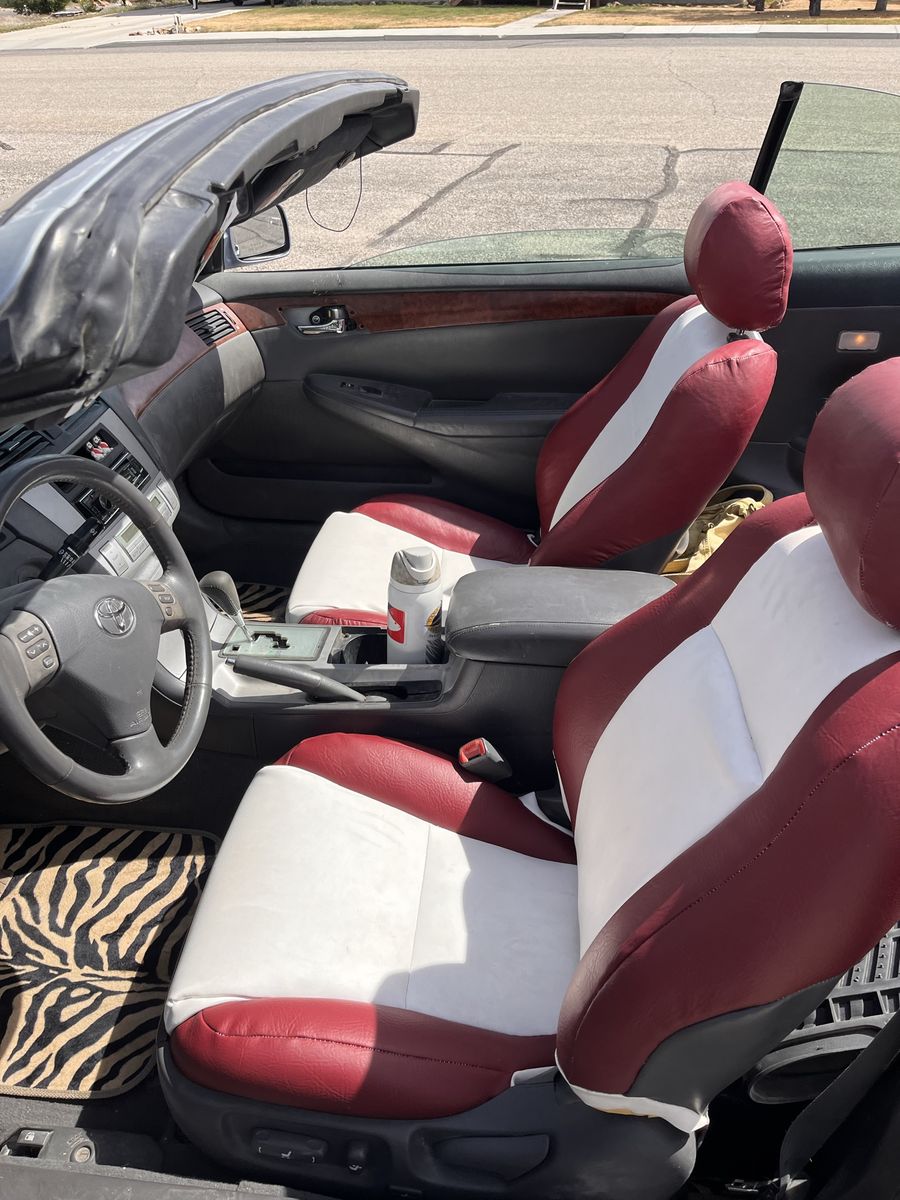 2006 toyota solara front seats