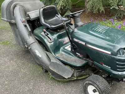 Craftsman LT1000 17 OHV Lawn Mower with Grass Bagger