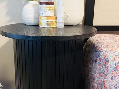 Modern Black Fluted Cylindrical Nightstand / Round Accent Table