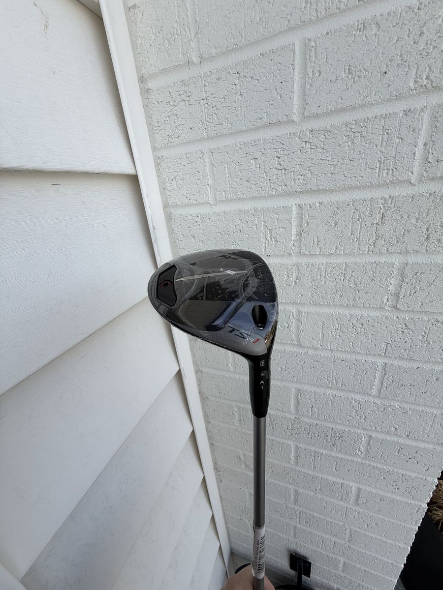 New Titleist TSR1 3 Wood