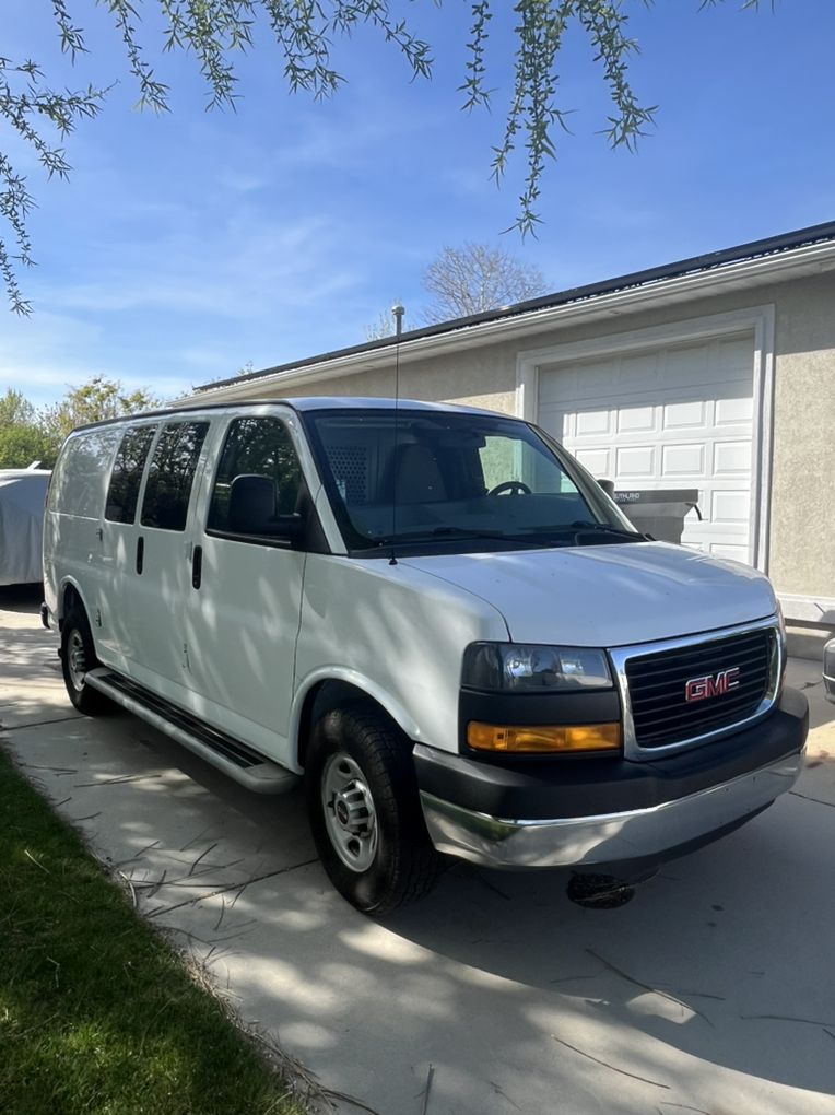 2014 GMC SAVANA