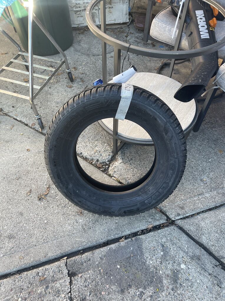 175/70/14 NEW PETLAS TIRE