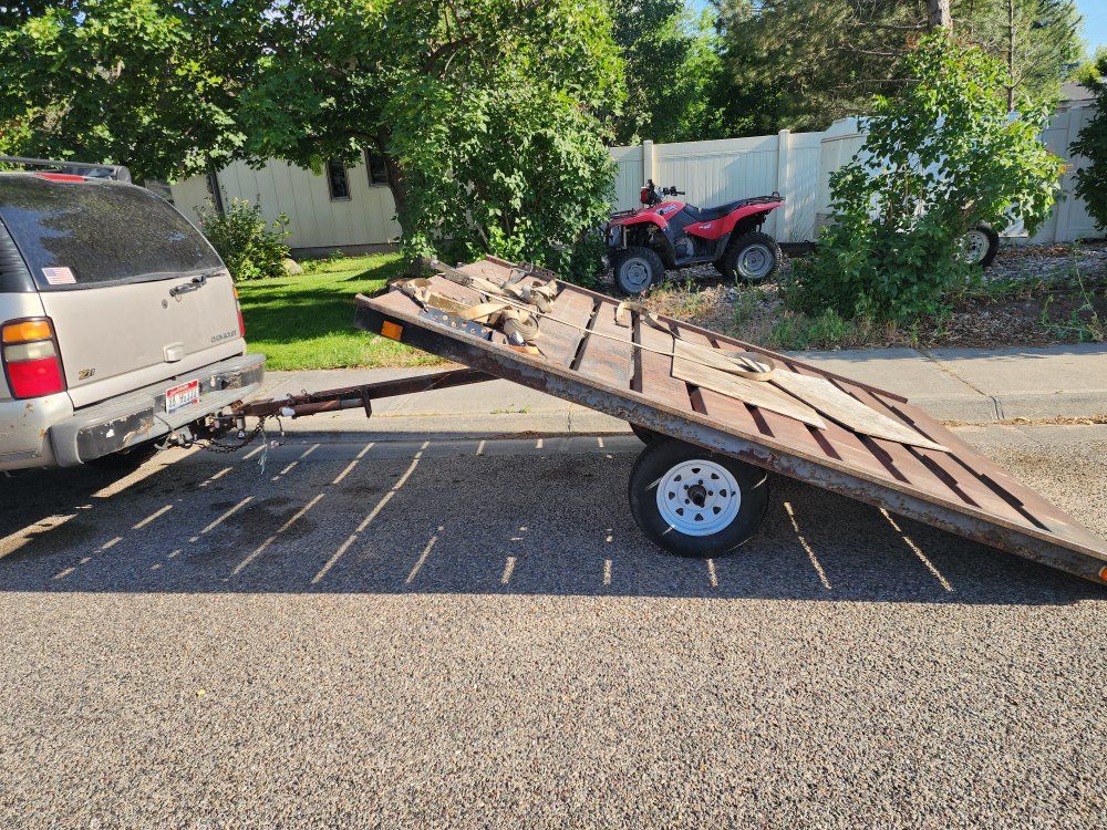 8x10 tilt trailer