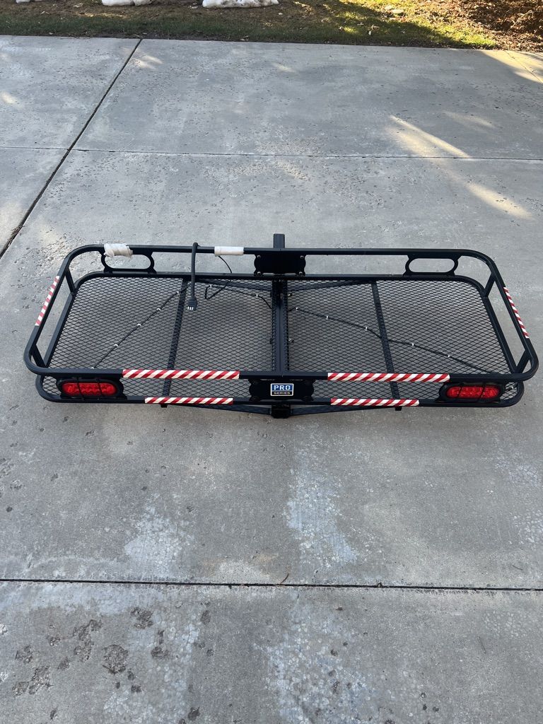 Reese Pro Series Hitch Mount Cargo Carrier