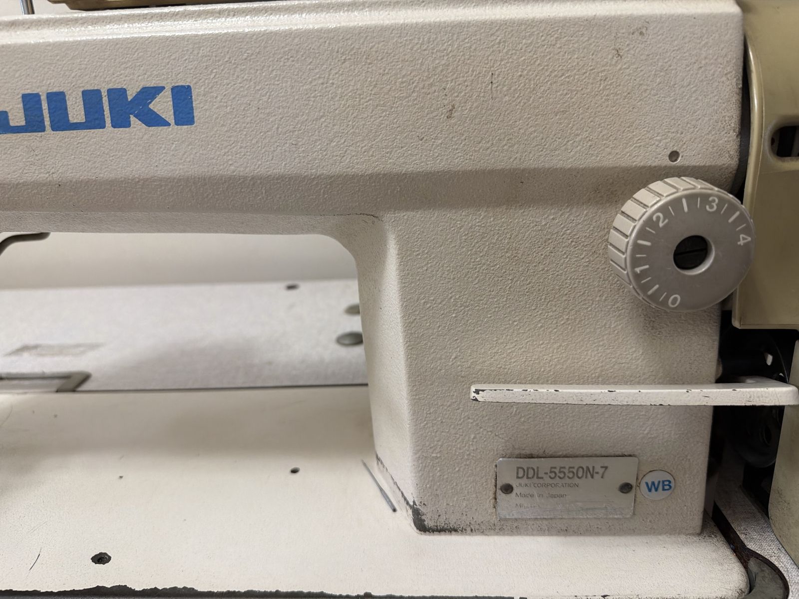 JUKI DDL-5550N-7 Industrial Sewing Machine