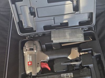 PORTER-CABLE BN200C 2-Inch 18GA Brad Nailer Kit with Case and Nails