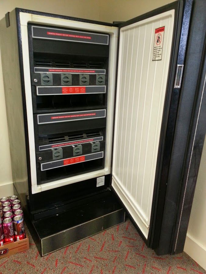Combination Snack and Soda Vending Machine with Bill Changer