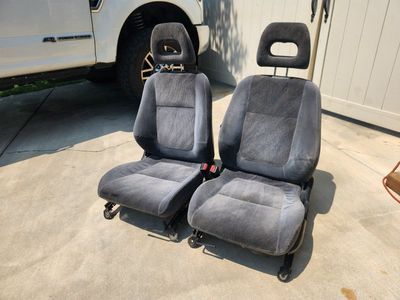 OEM 1994–2001 Acura Integra DC2 Front Seats (Pair) - Gray Cloth