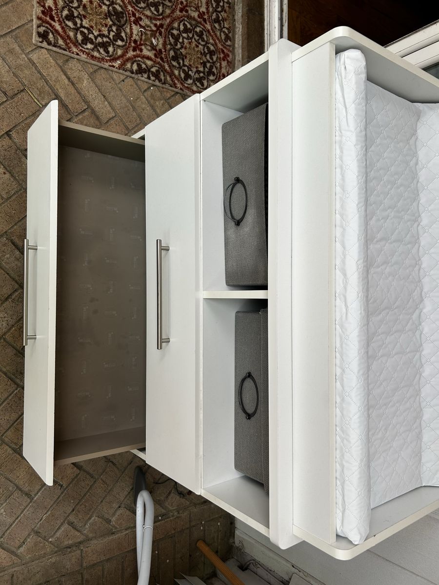 Baby changing table dresser