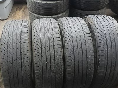 * Nice Set of 235/60R18 Tires *