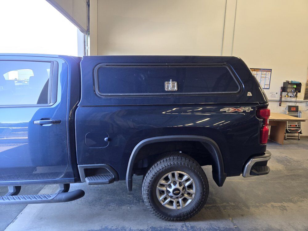 Silverado Century HD Camper Shelll