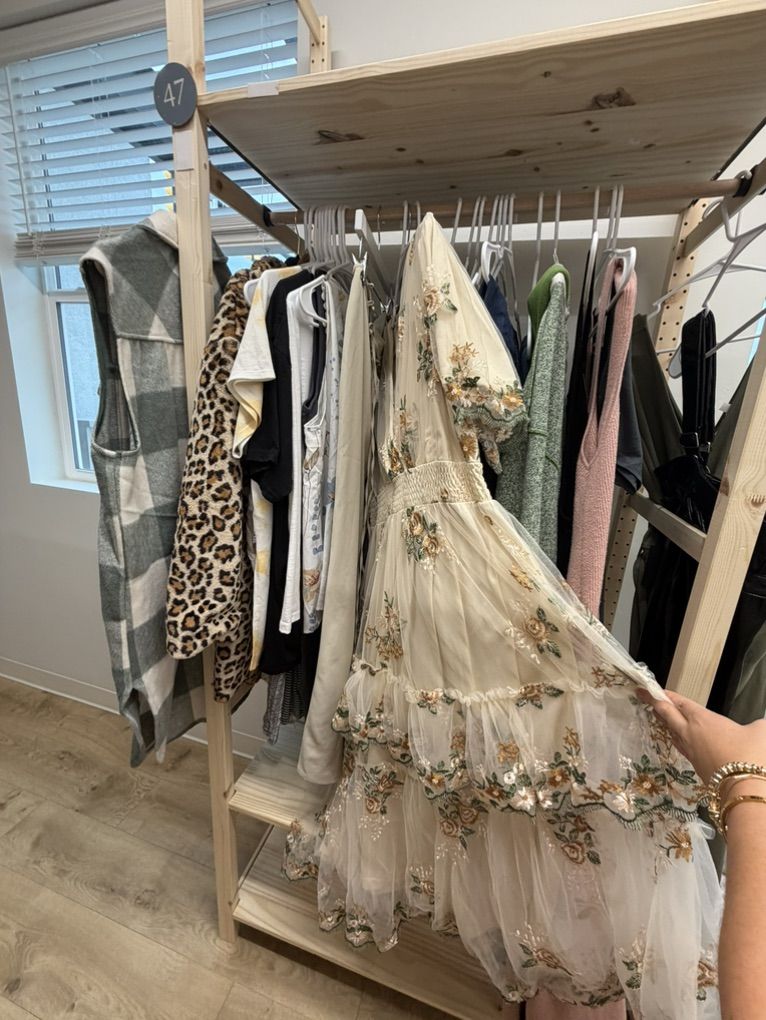 BOOTH AT PRELOVED PAYSON